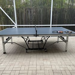 Prince Full Size Competition Ping Pong Table & Paddles