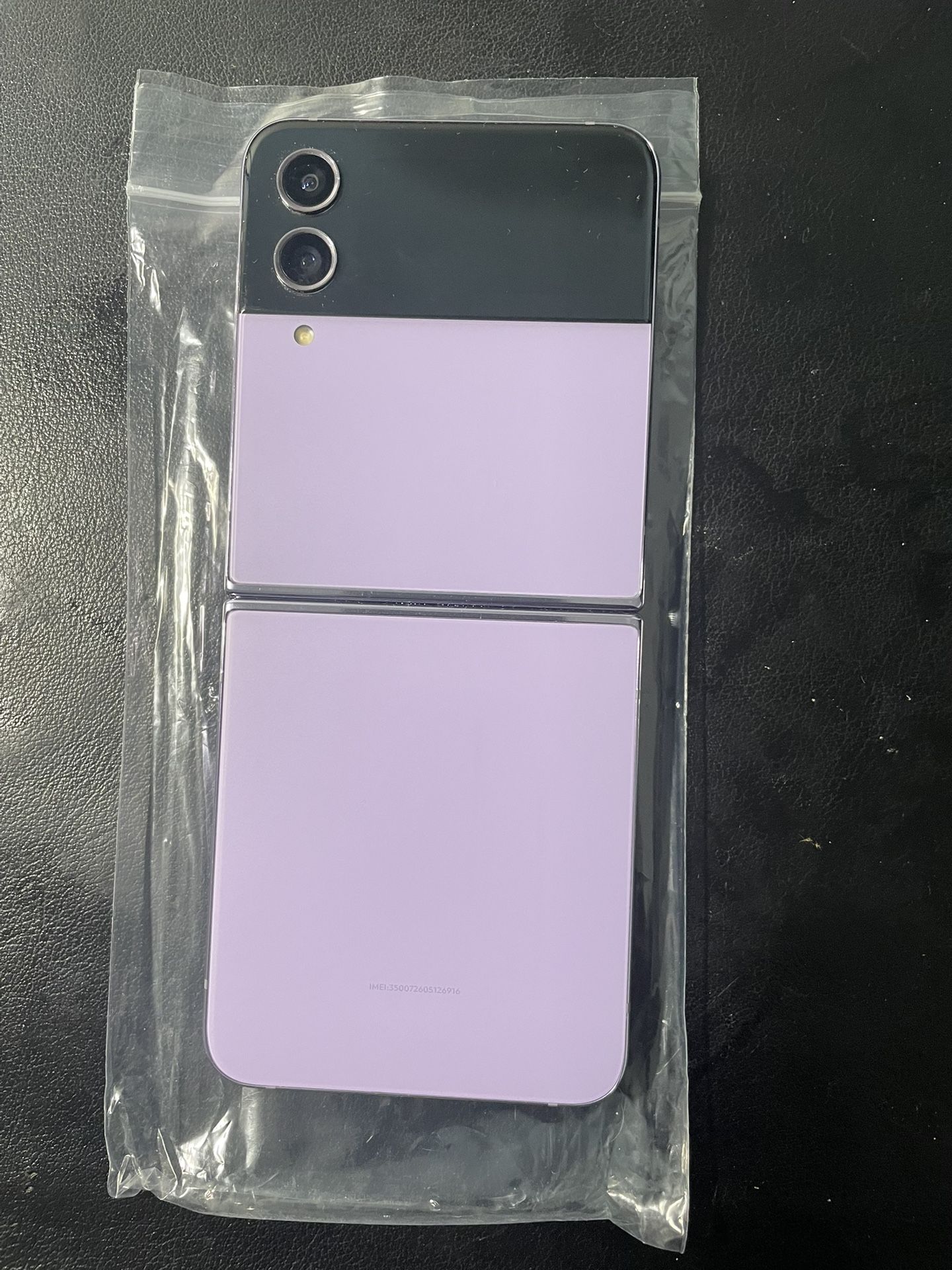 Galaxy Z Flip 4