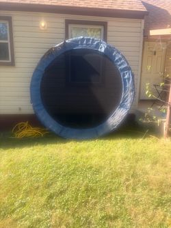 Trampoline