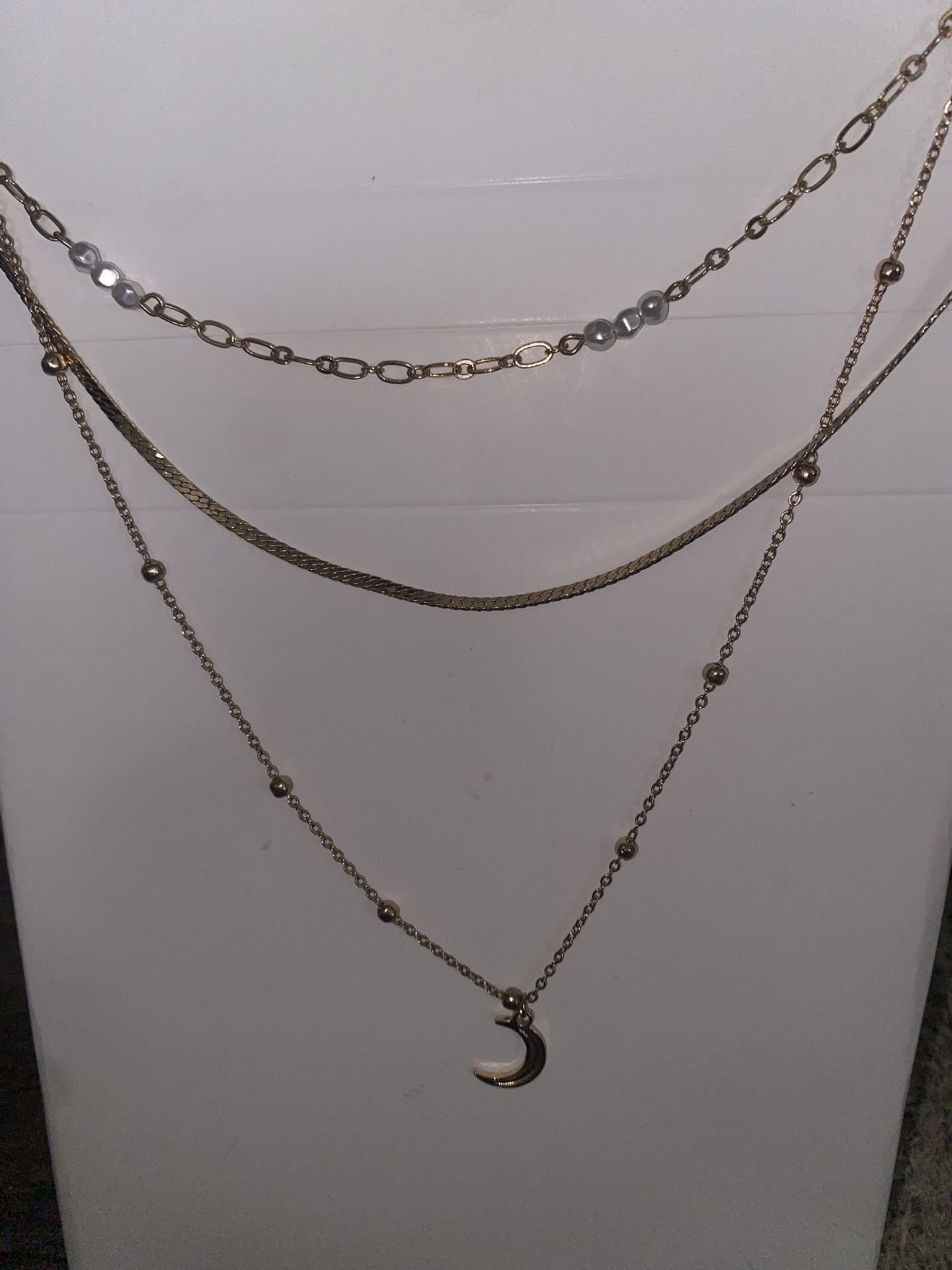 Necklace lot