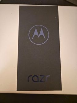 Moto Razr 2024