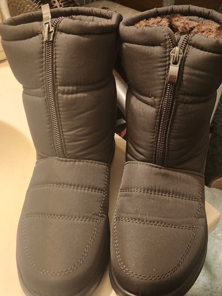 Womens Brown Rain Boots