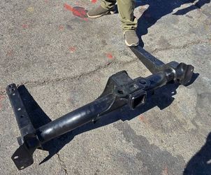 GM Trailer Hitch Class 5 OEM 20,000 lbs / Jalón para Traila el Grueso