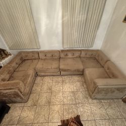 On the Curb Soon! - Free Sectional Couch 