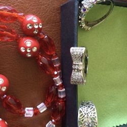 Sterling Silver rings 💍 💍 💍 Size # 6 Bow ring , size #5 Amethyst gemstone ring  , size 5 Floral cut ring 