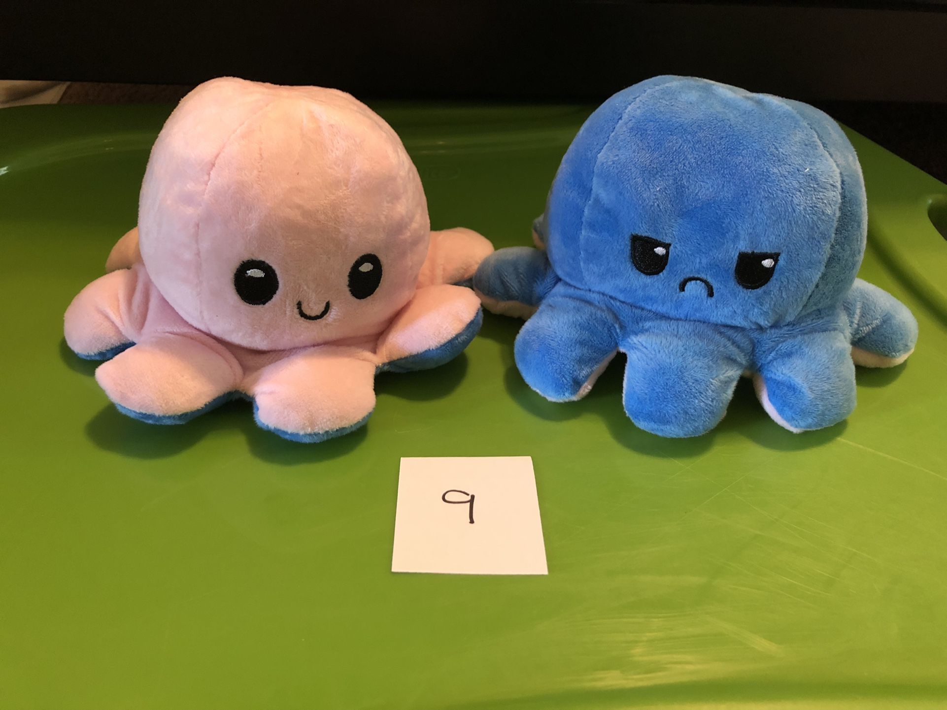 Reversible Emotional Octopus