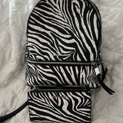Michael Kors bag pack and wallet