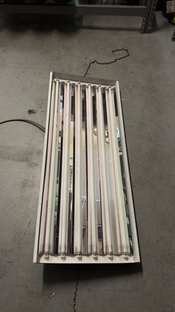 Commercial 4' Fluorescent Shop Lights – 6 Fixtures