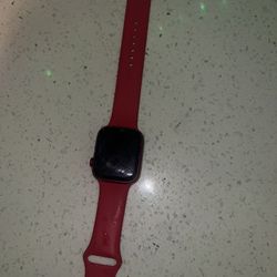 Red Apple Watch Series 7