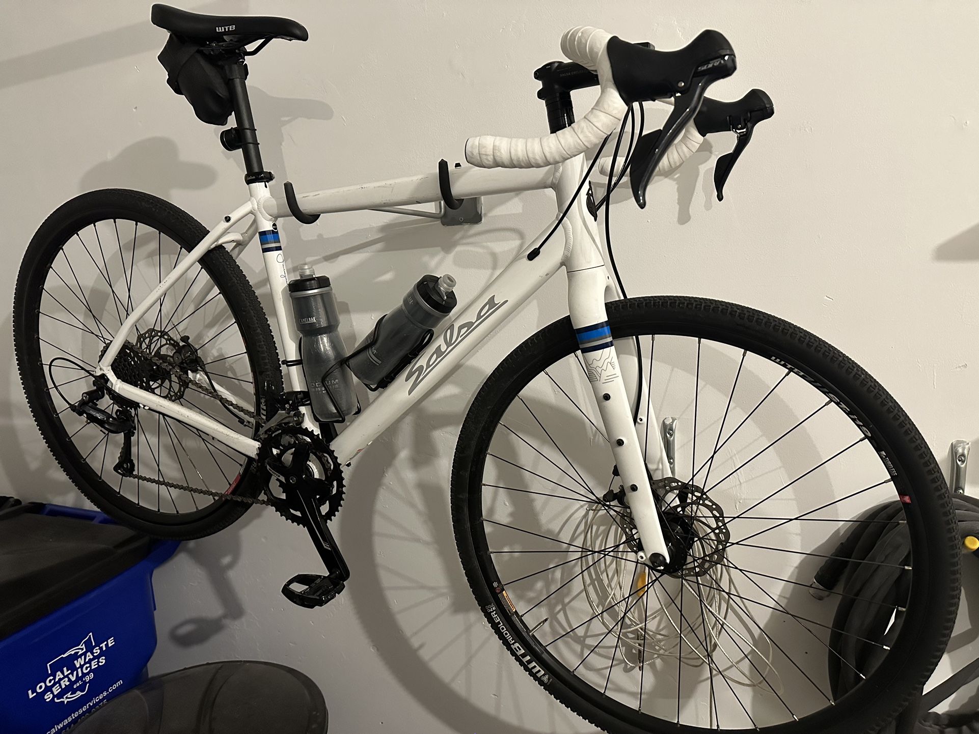 Salsa Cycles Salsa Journeyman 2021 Salsa Cycles Journeyman Claris