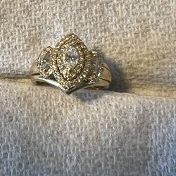 14k Gold Diamonds Ring Size 6 (👉 Firm Price 👈)
