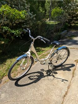 Schwinn Streamliner 2 Step Through Bicycle