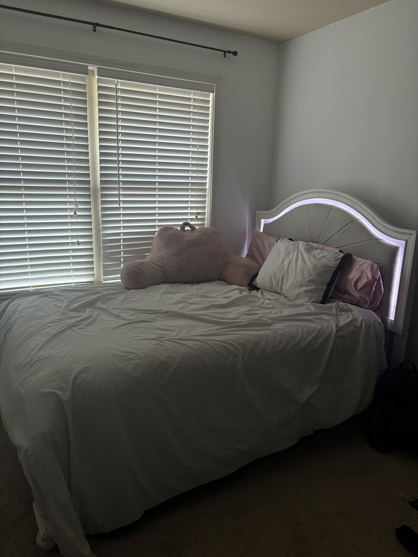 LED WHITE LIGHT FULL SIZE BED FRAME