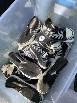 Vans/ Converse