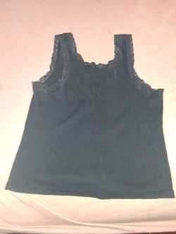 Color:Black