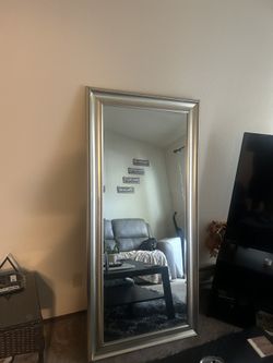 Wall Mirror 