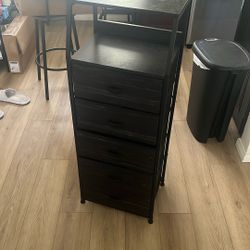Black 5 Drawer Dresser