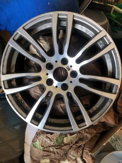 19 inch BMW rim