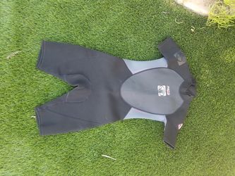 Body glove size 14 spring suit