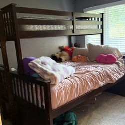 Bunkbed 