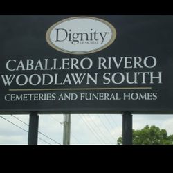 Mausoleo Sencillo Caballero Rivero Woodlawn Park South 