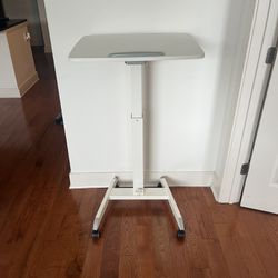 Height Adjustable and Tilt Desk