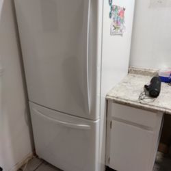 Kenmore Refrigerator