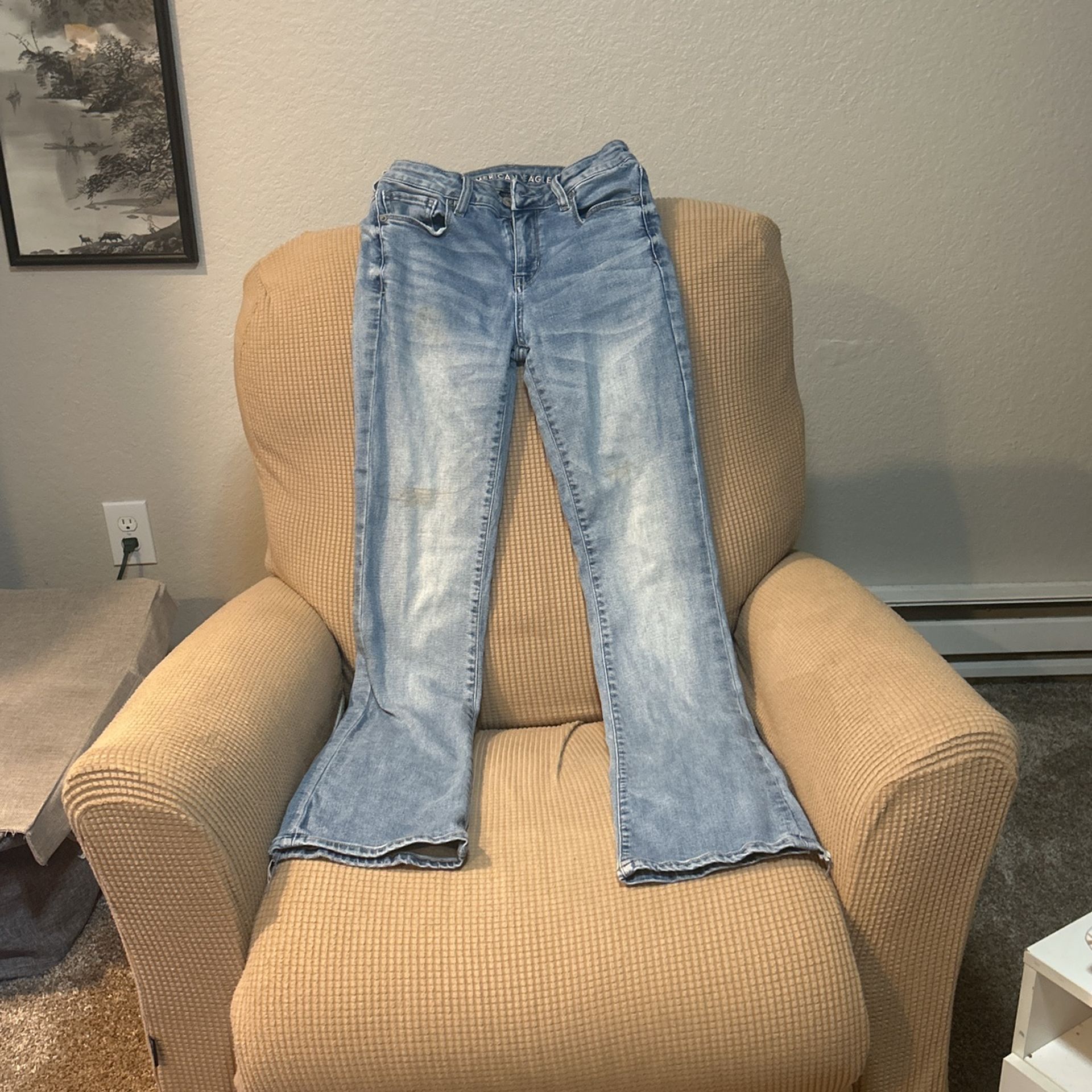 American Eagle High Rise Jeans Size 8