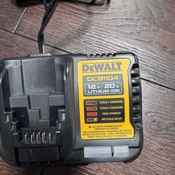 DEWALT DCB1104 4 Amp Charger
