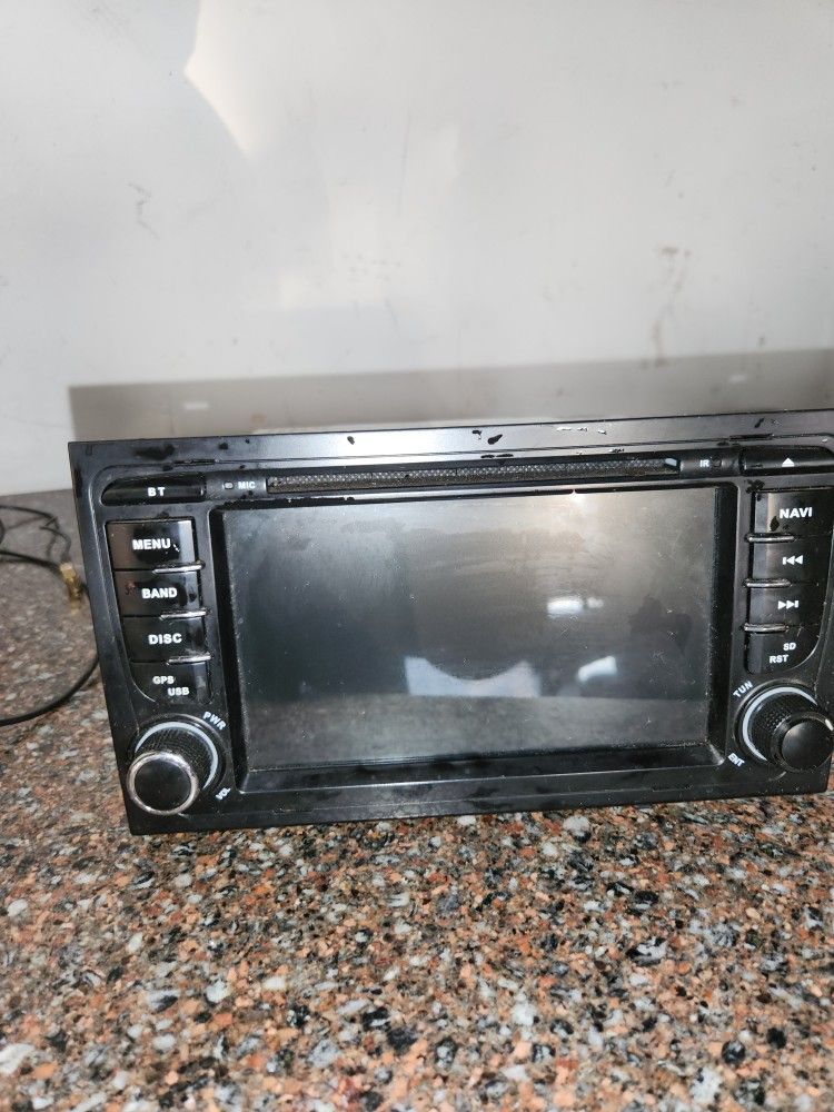 Audi Radio With GPS 