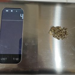 14k 4 Grams Gold Necklace Broken 