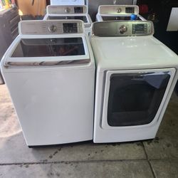 SAMSUNG WASHER AND ELECTRIC DRYER Large Capacity 