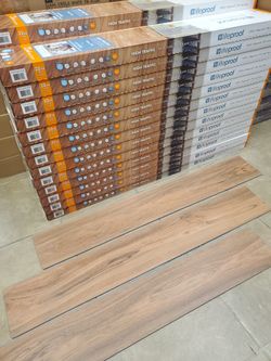 Flooring Vinyl Water Proof 530 Square Feets New 