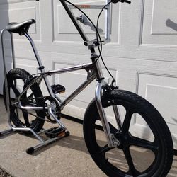 1984 Custom Built Chrome Diamondback Pacer 500 Looptail 20 " BMX Bike.