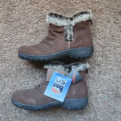 Khombu Women Ankle Boots Faux Fur Shearling Lining for Cold Winter Snow Weather Size 6