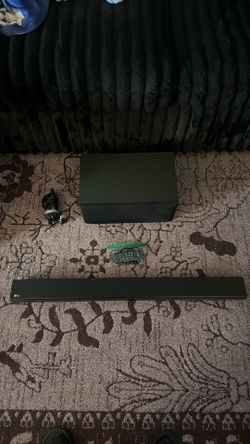 LG Soundbar and Speaker & Wireless Subwoofer (COMPLETE)
