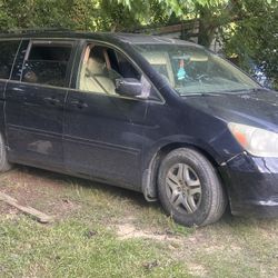 2005 Honda Odyssey Parts Only ! 