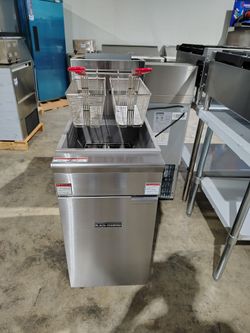 Commercial Deep Fryer