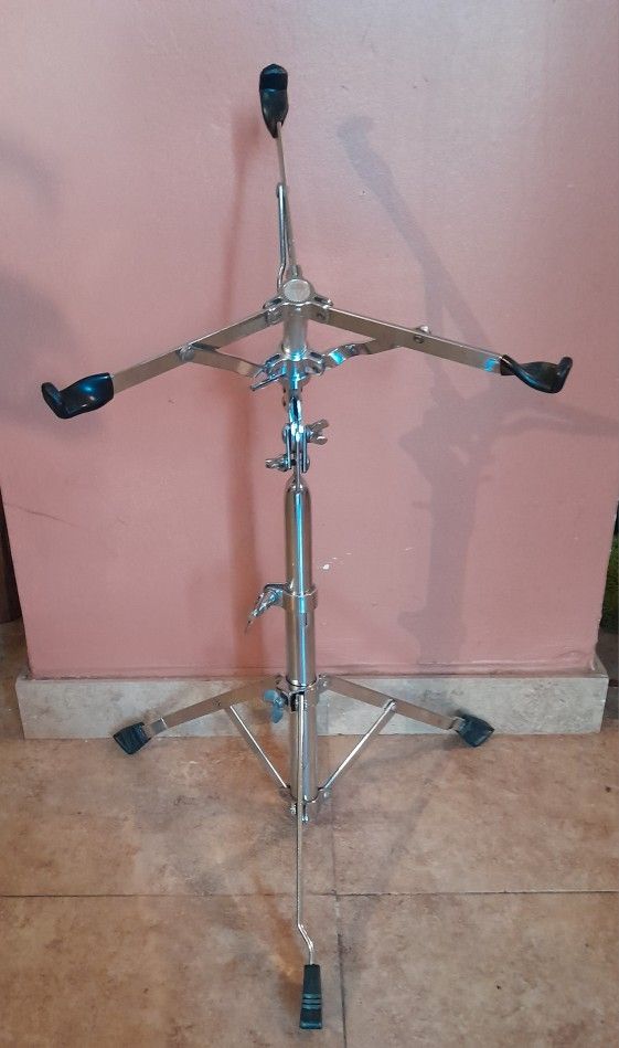 Ludwig Hardware Hi-hats Stand Cymbals Drums Instruments Percussion Music Entertainment 