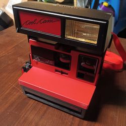 Polaroid Camera 