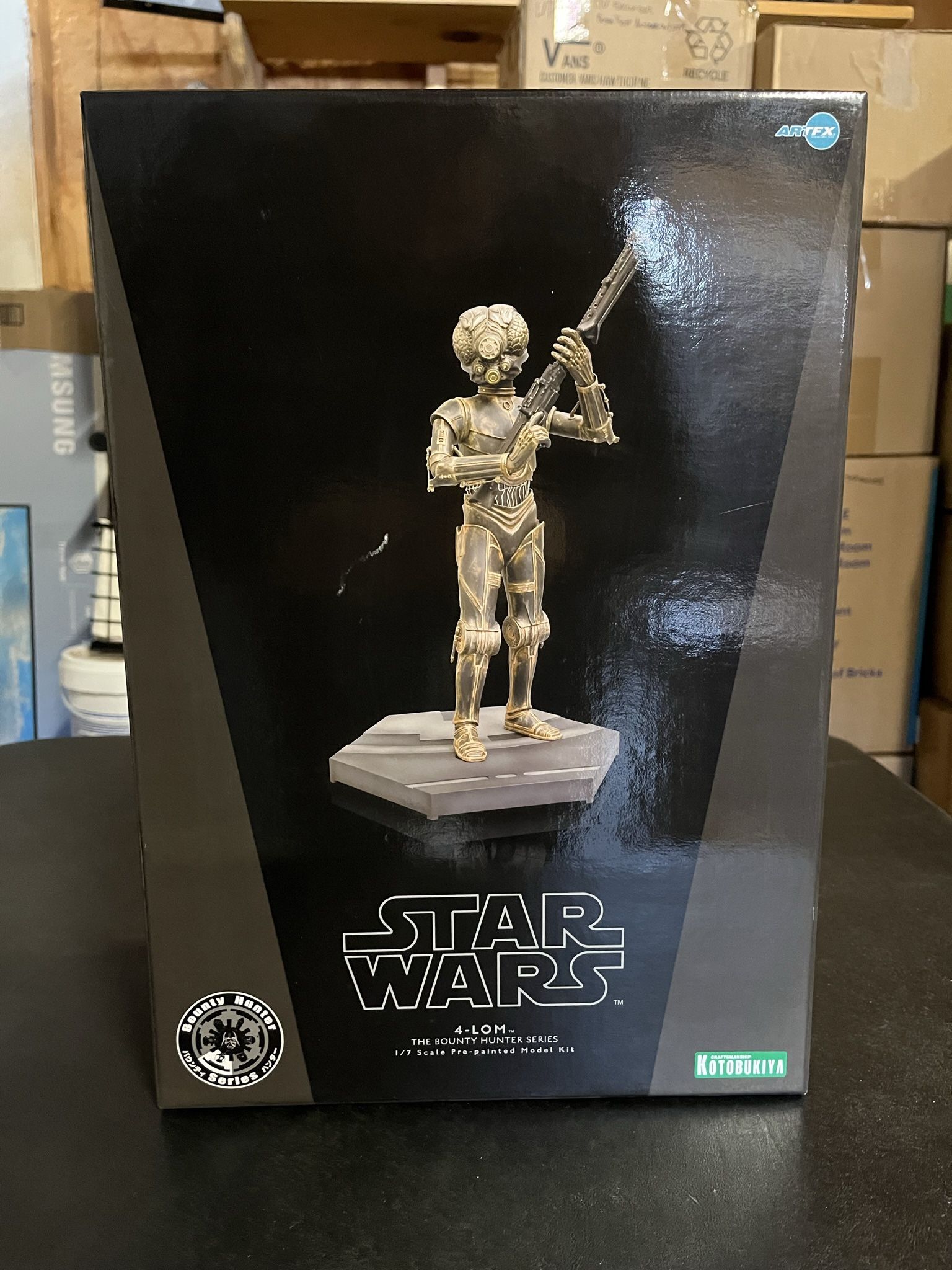 Star Wars Kotobukiya 4-LOM Statue 1:7 Scale