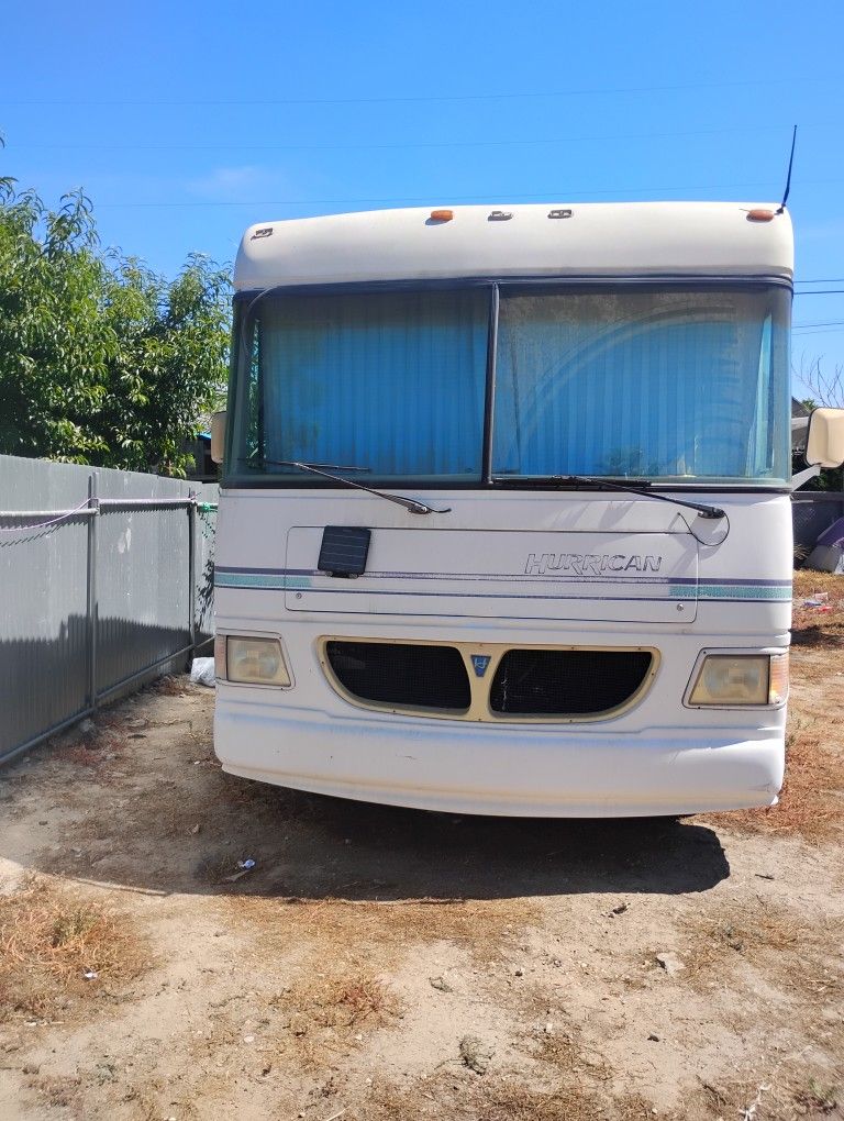 1986 Hurcain Motorhome 31000 Miles