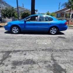 2002 Ford Taurus