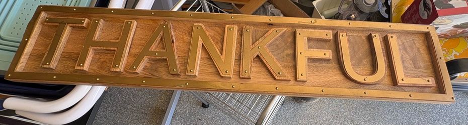 Large THANKFUL Wood & Metal Wall Sign – Rustic Farmhouse Decor