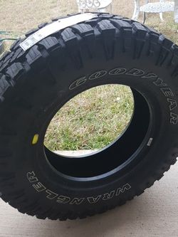 GOODYEAR WRANGLER DURATRAC