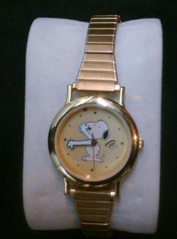 SNOOPY LADIES WATCH