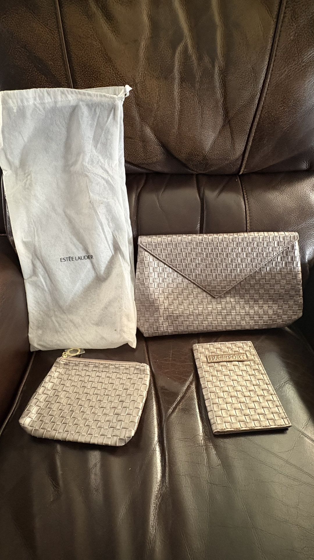 Estée Lauder Woven Passport Accessory Bag