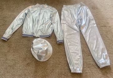 Metallic silver outfit: jacket, cargo pants, bucket hat