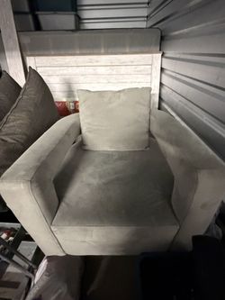 Kennedy Kennedy Swivel Chair