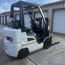 2020 Nissan Forklift Lifting capacity, 5000lbs